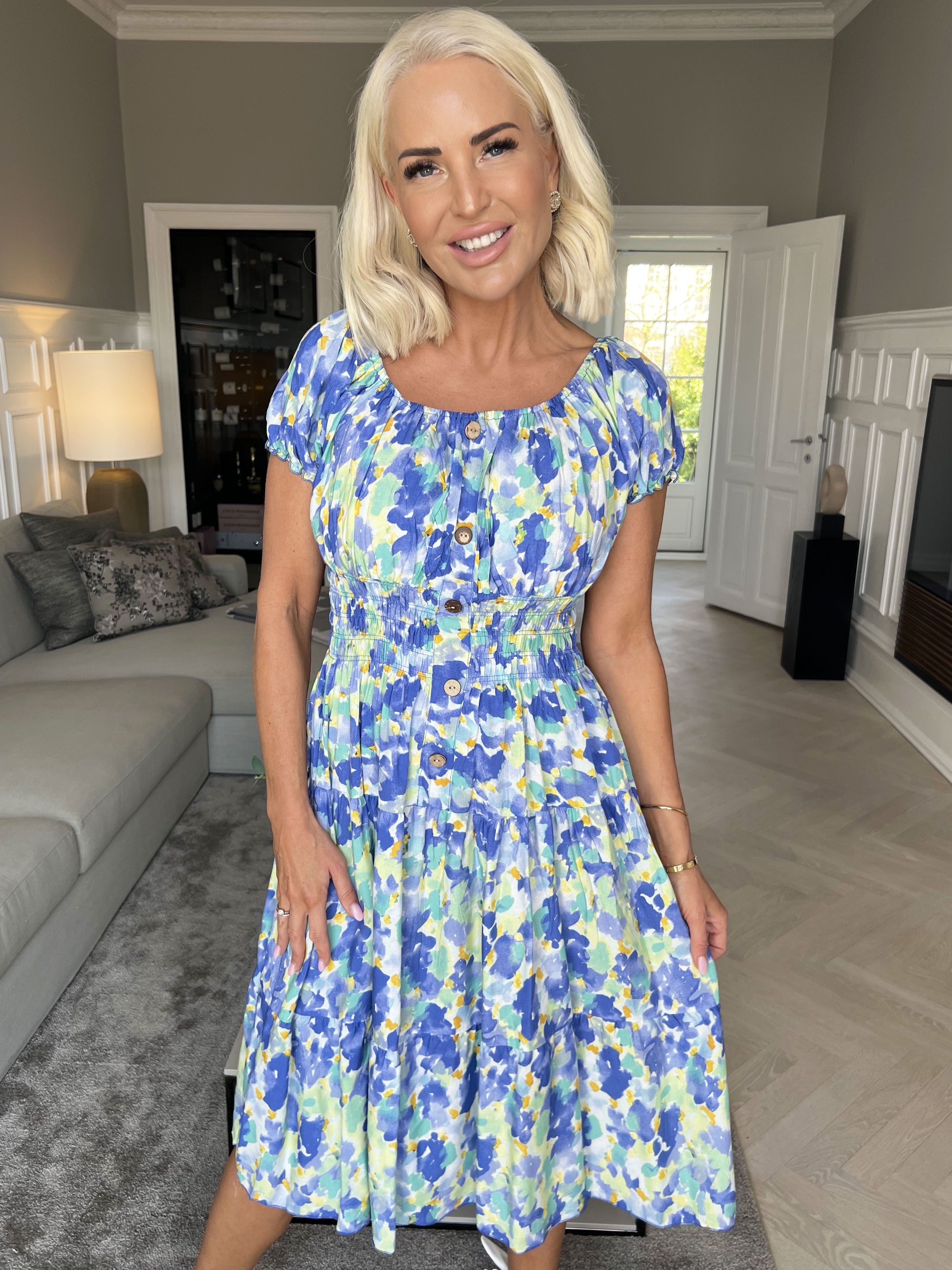 Finalia Art Short - Kort flerfarvet kjole i viskose med elastik i taljen